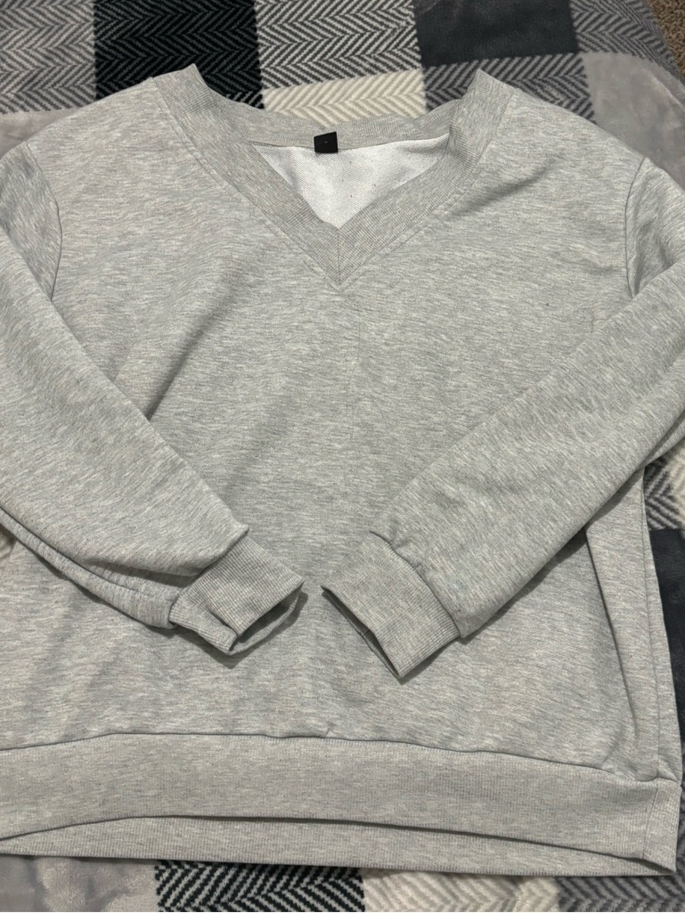 SHEIN Light Heather Gray V-Neck Womens Sweater